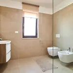 Dolcea - Elegant Und Stilvoll Mit Pool By Interhome