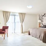 Dolcea - Elegant Und Stilvoll Mit Pool By Interhome Semesterbostad Kaštel
