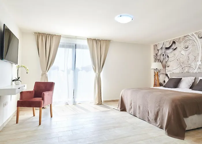 Dolcea - Elegant Und Stilvoll Mit Pool By Interhome Holiday home Kastel