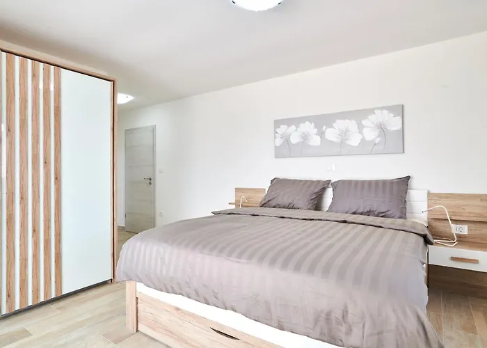 Vakantiehuis Dolcea - Elegant Und Stilvoll Mit Pool By Interhome *