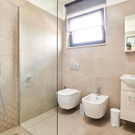 Dolcea - Elegant Und Stilvoll Mit Pool By Interhome * Kaštel